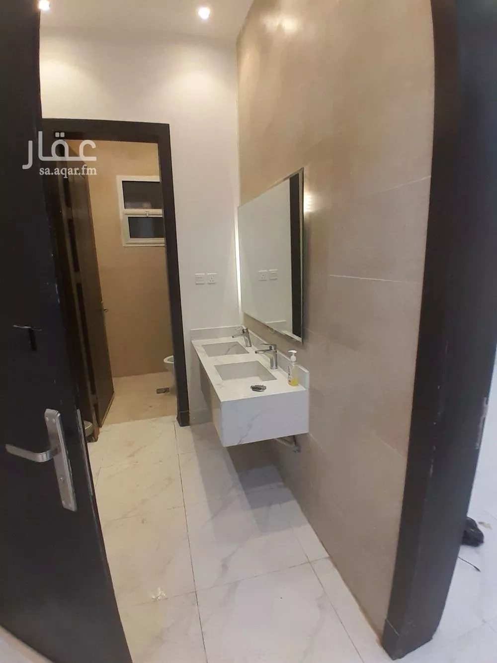 دور 4 غرف في النرجس 15