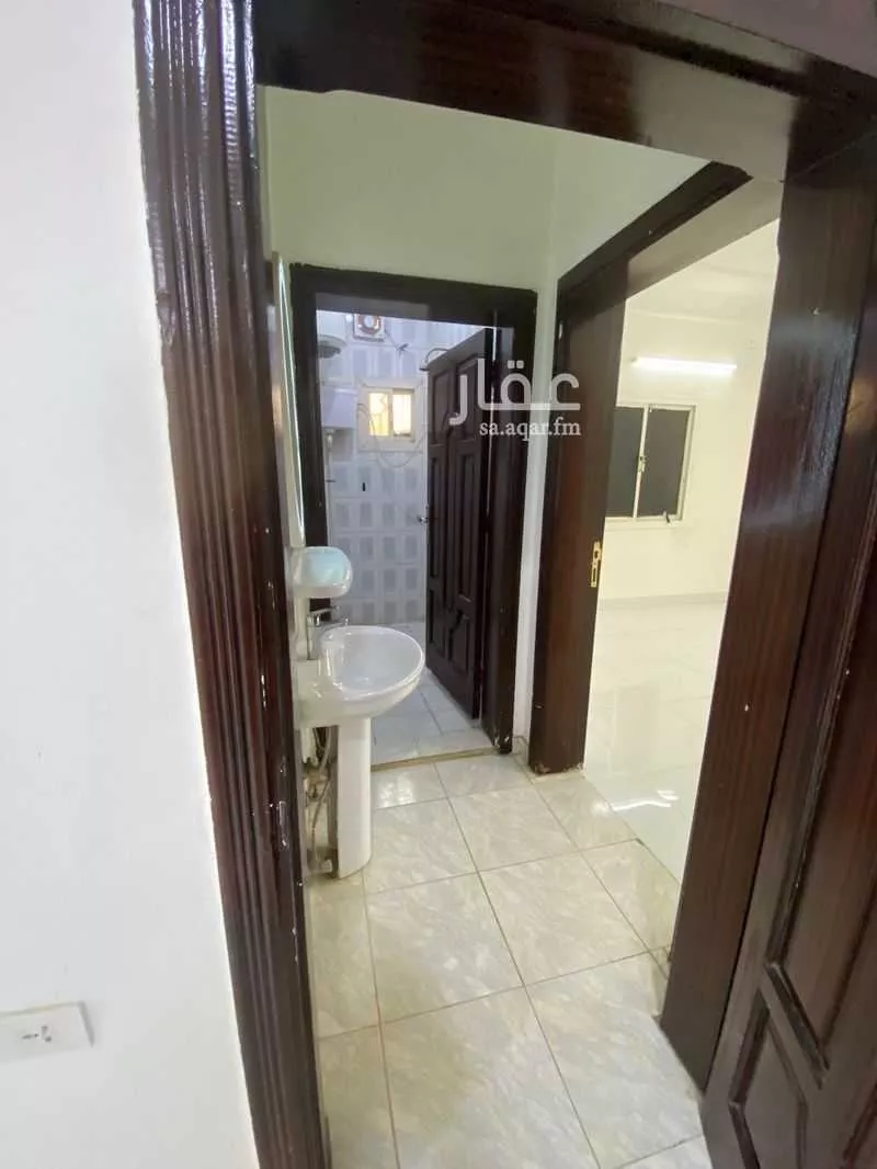 4 bedroom apartment in Abruq Ar Rughamah, Jeddah 5
