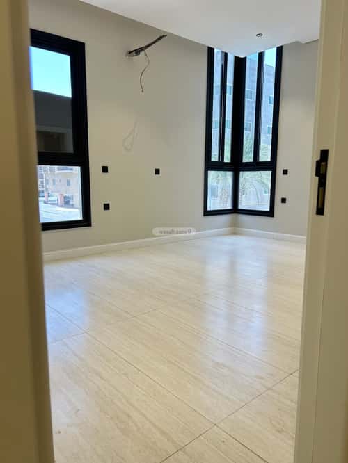 3 bedroom apartment in Al Ruwais, Jeddah 12