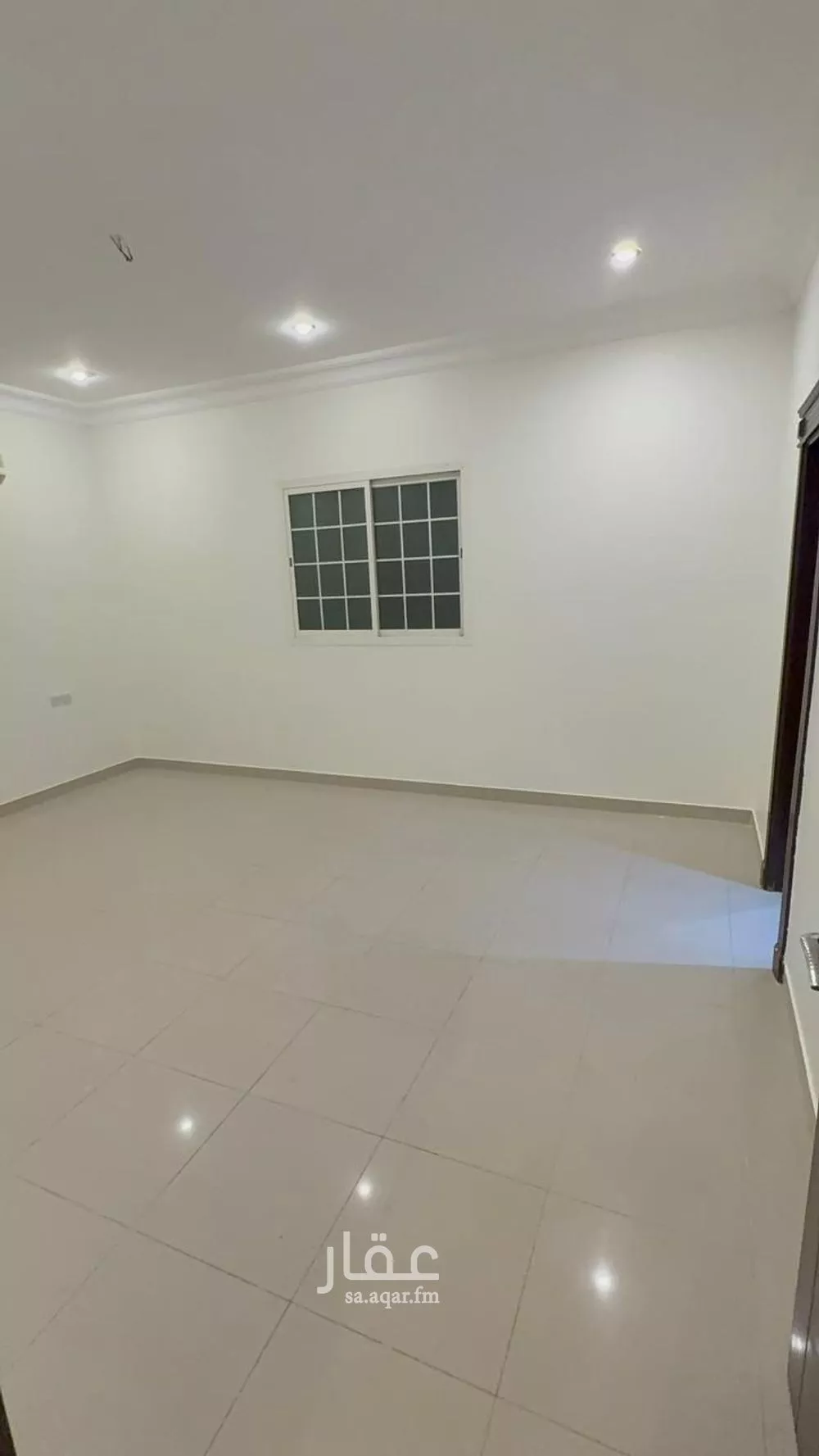 5 bedroom floor in Al Yasmin 8