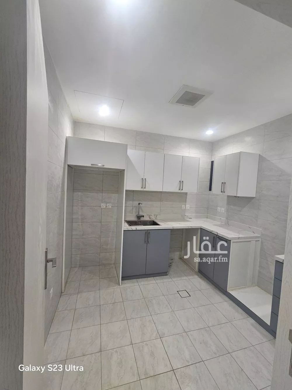 3 bedroom floor in Al Olaya 4