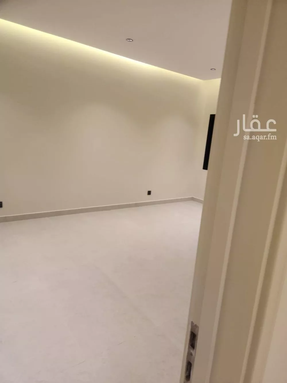 6 bedroom floor in Al Jazirah 11