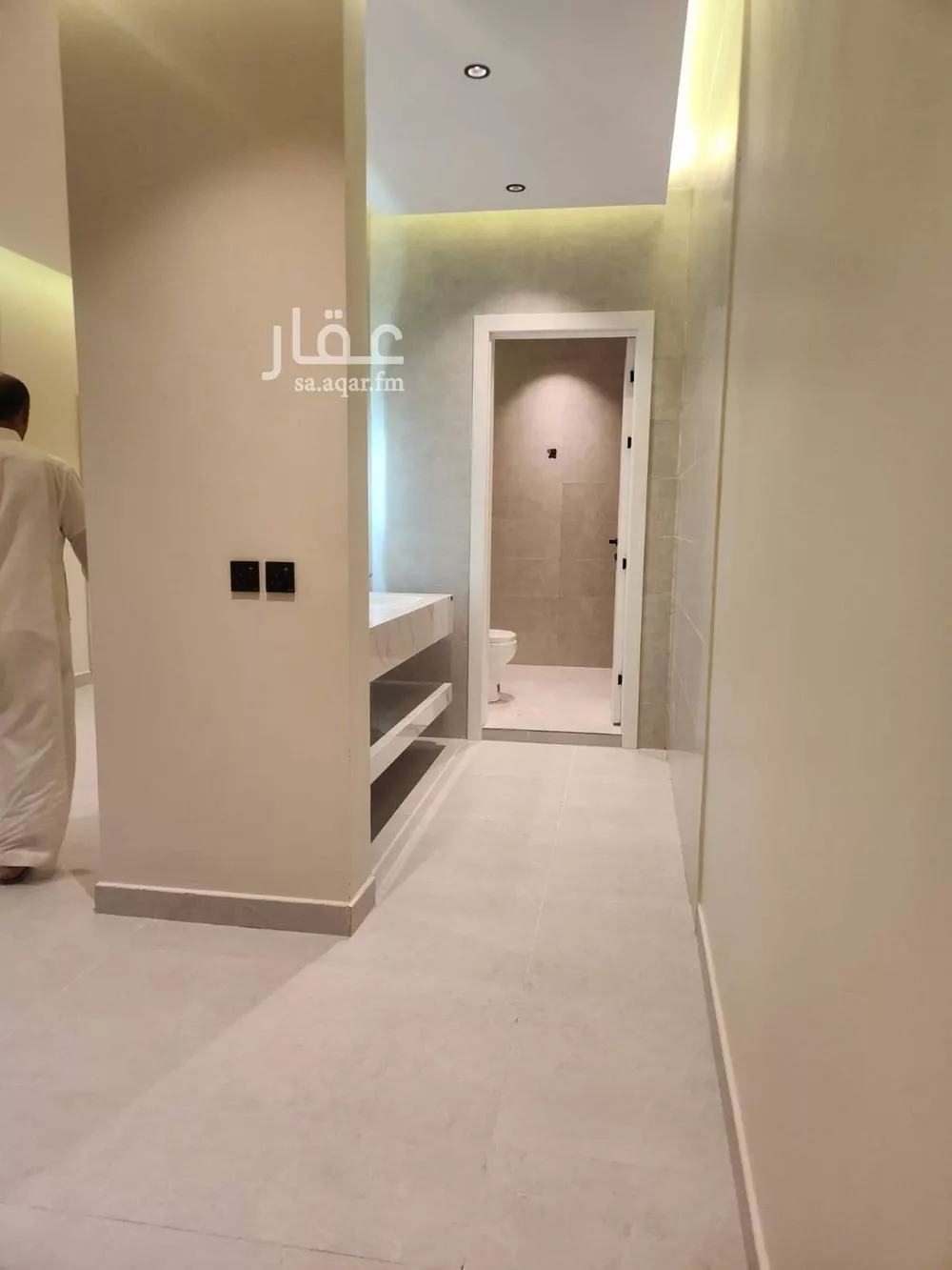 6 bedroom floor in Al Jazirah 12
