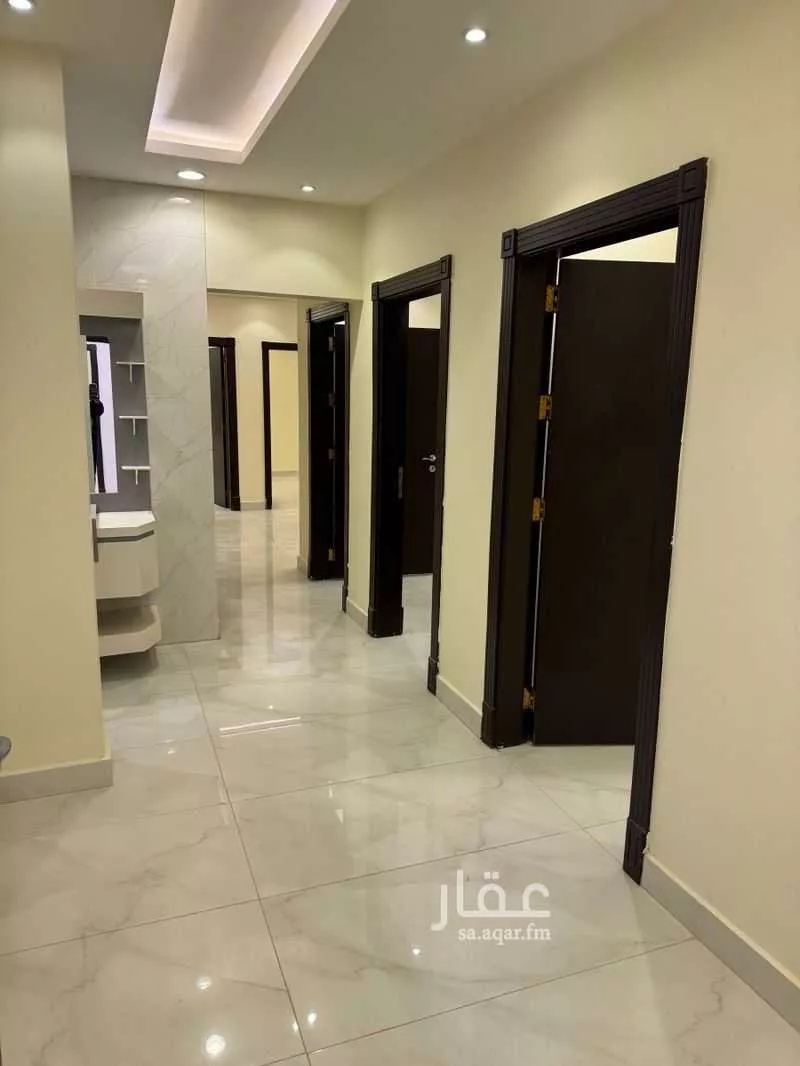 شقة 4 غرف في الوادي، الرياض 5