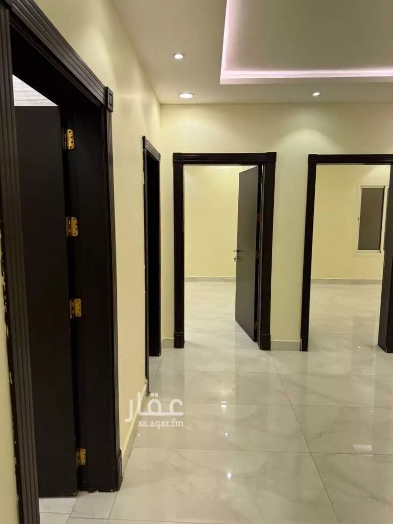 شقة 4 غرف في الوادي، الرياض 7