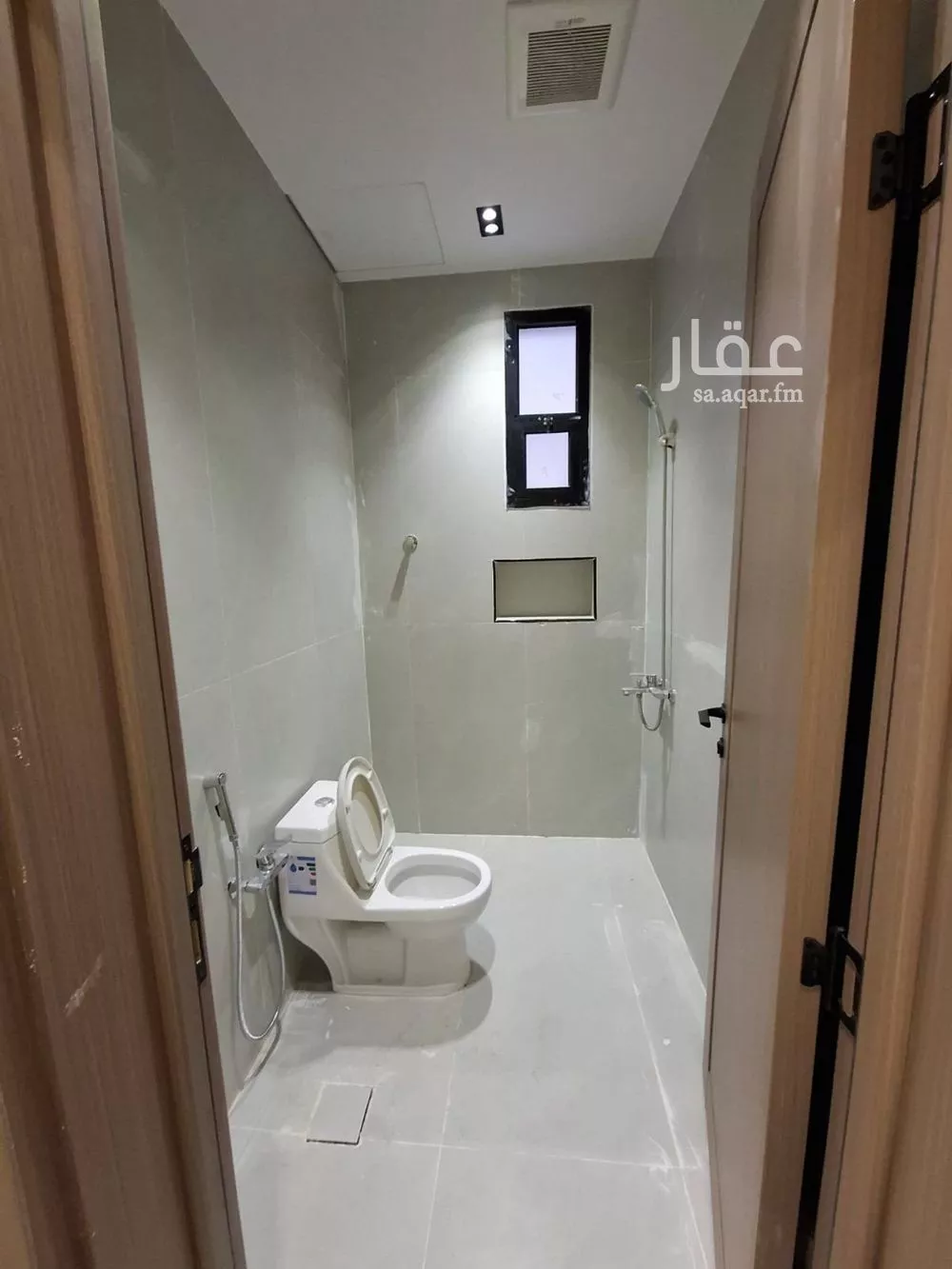 دور 6 غرف في الشرق 12