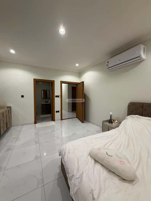 5 bedroom apartment in Al Olaya, Eastern Province 5
