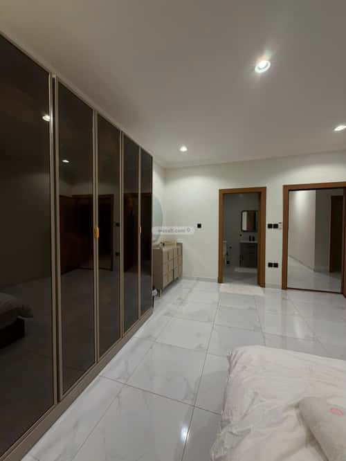 5 bedroom apartment in Al Olaya, Eastern Province 4