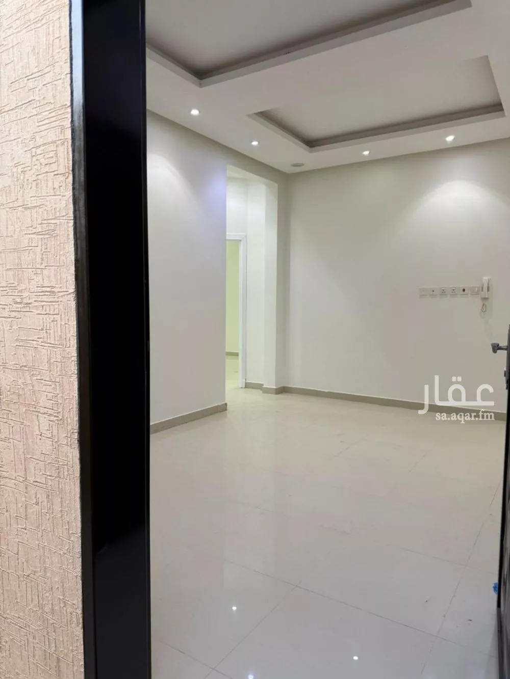 دور 4 غرف في العارض 11