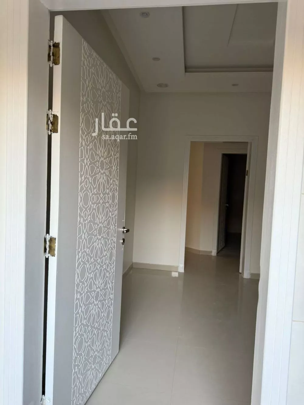 دور 4 غرف في العارض 10