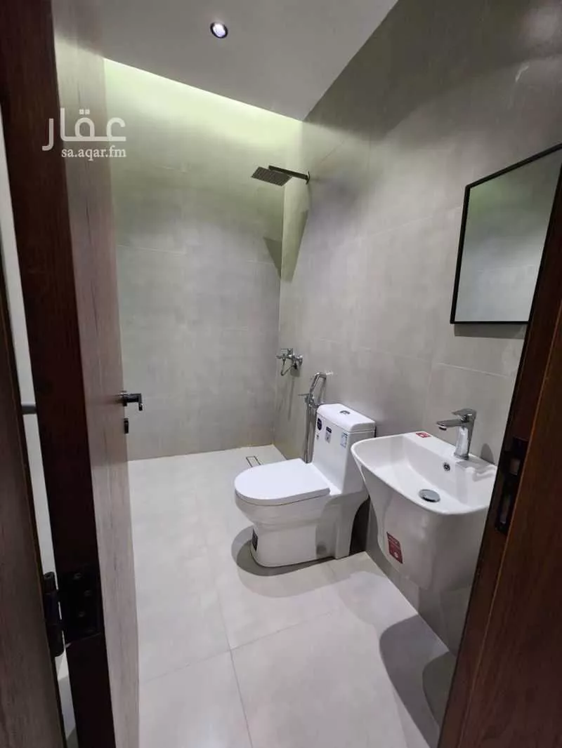 4 bedroom floor in Al Rimal 7