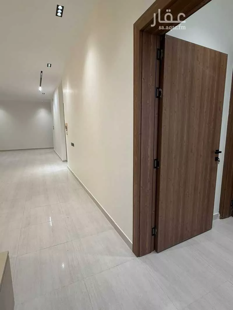 5 bedroom floor in Tuwaiq 5