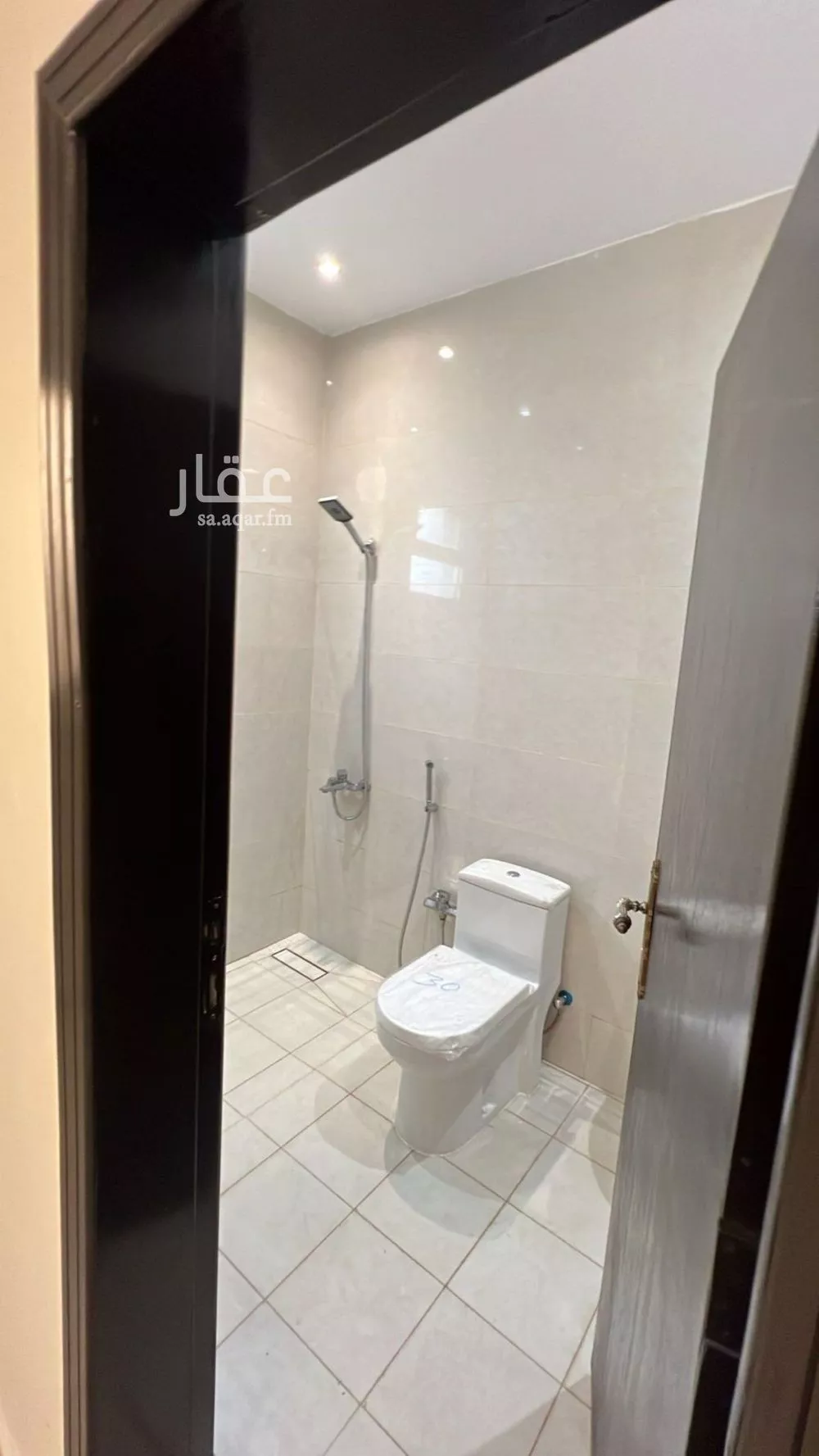 دور 3 غرف في الياسمين 10