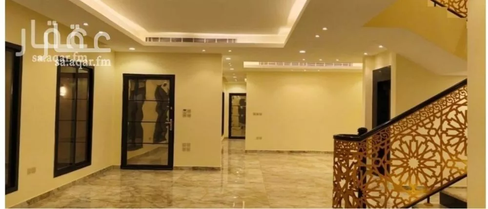فيلا 5 غرف في العقيق 5