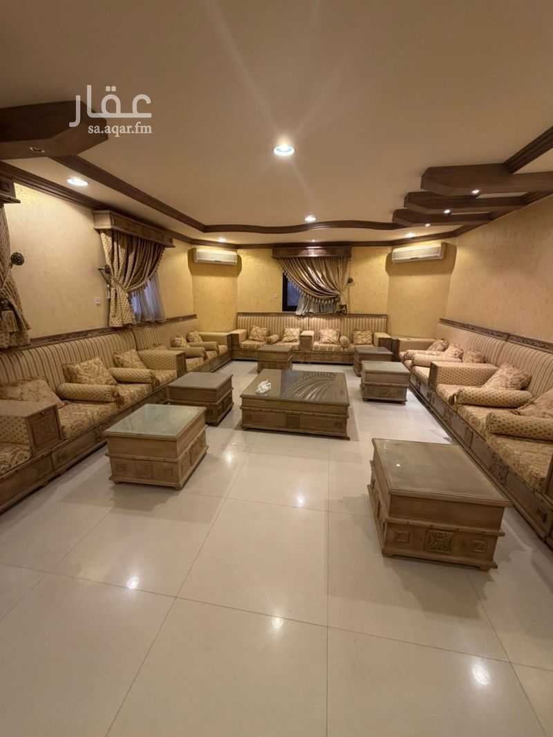 3 bedroom villa in Shubra, Riyadh 6