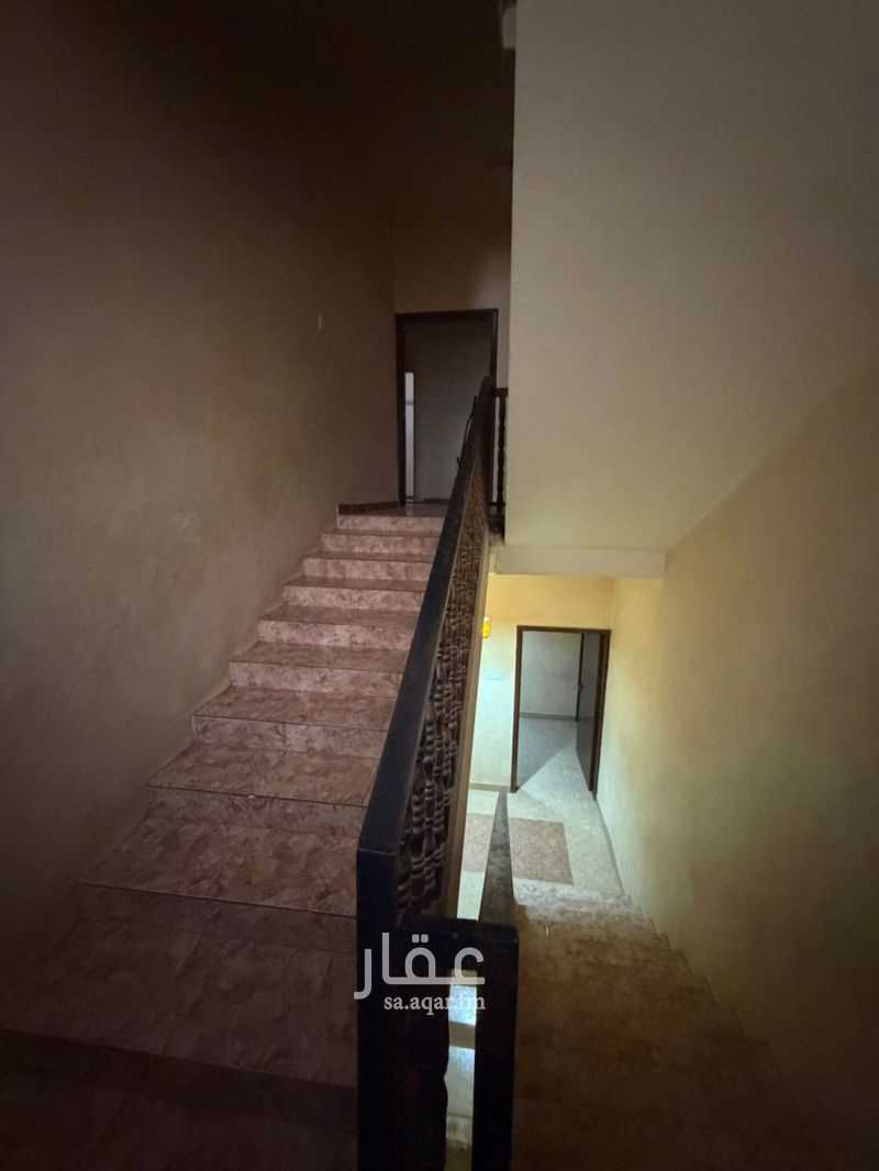 3 bedroom villa in Shubra, Riyadh 4
