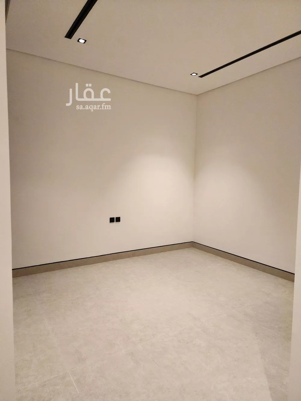 4 bedroom floor in Al Malqa 9
