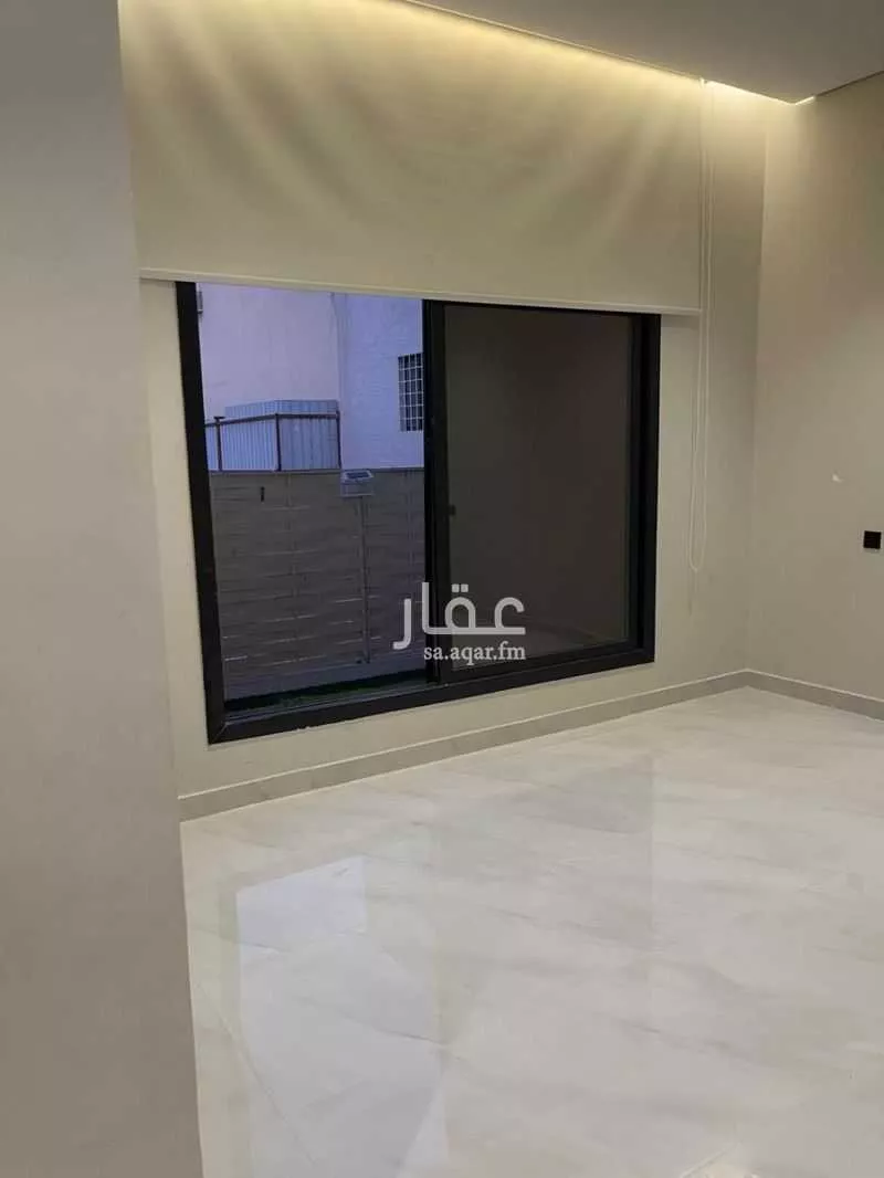 دور 4 غرف في السعادة 7