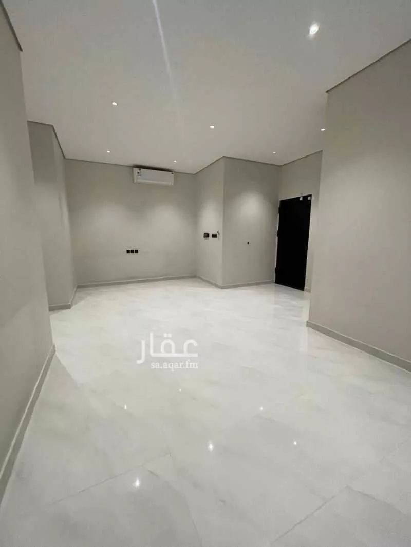 دور 4 غرف في السعادة 10