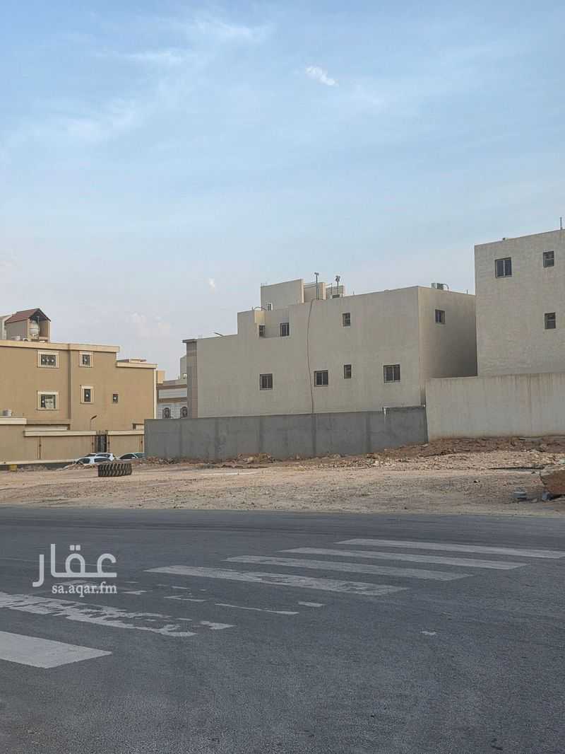 land in Al Hazm, Riyadh 7