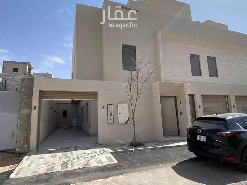 3 bedroom floor in Al Nada 3