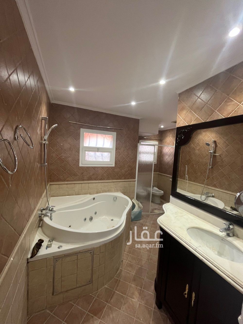 5 bedroom villa in Dhahrat Al Badiah, Riyadh 8