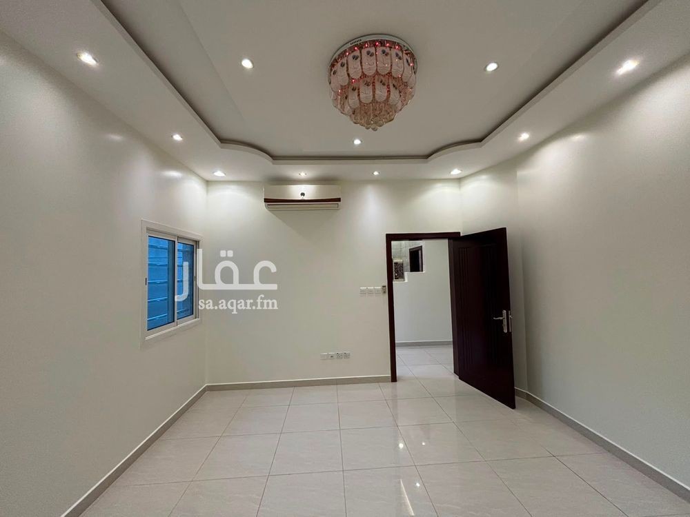4 bedroom villa in An Nafal, Riyadh 28