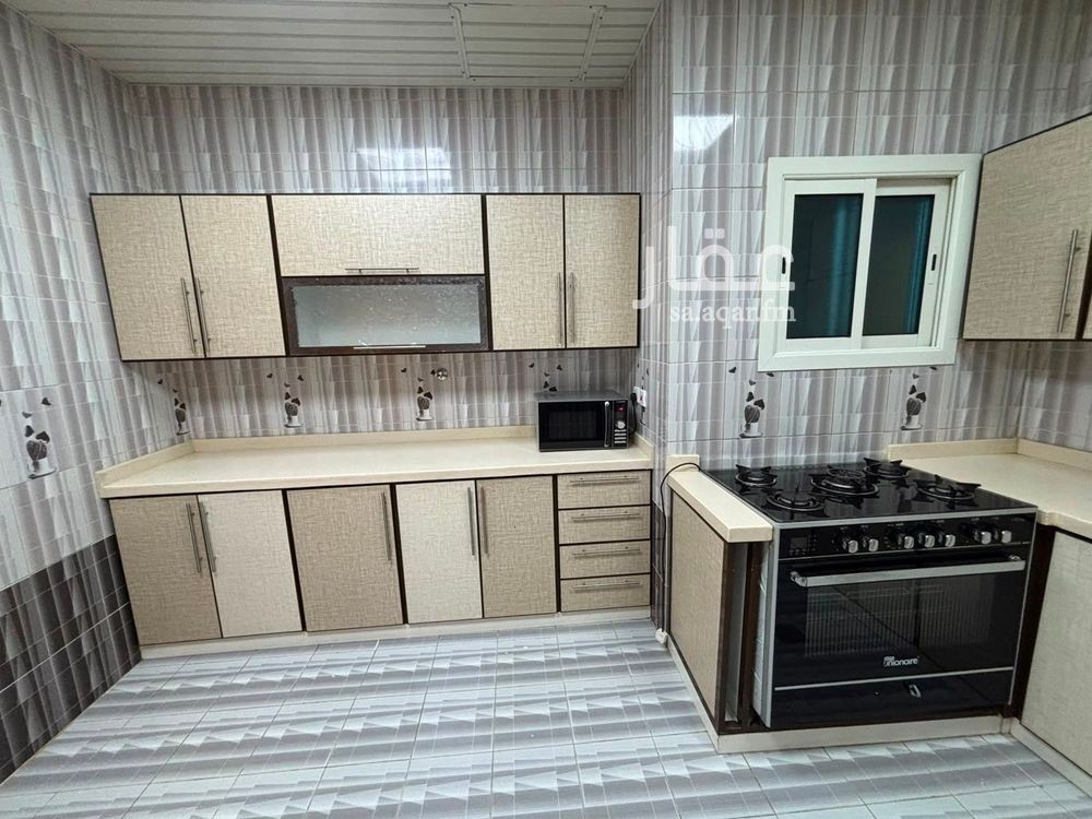 4 bedroom villa in An Nafal, Riyadh 18