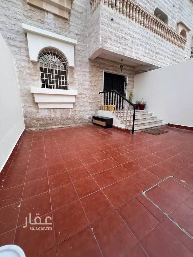 4 bedroom floor in Al Basateen 3