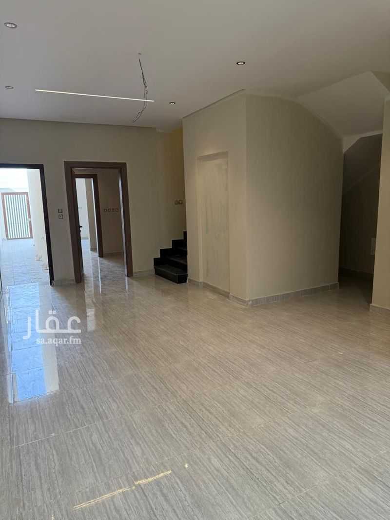 4 bedroom villa in Al Buhairah, Eastern Province 5