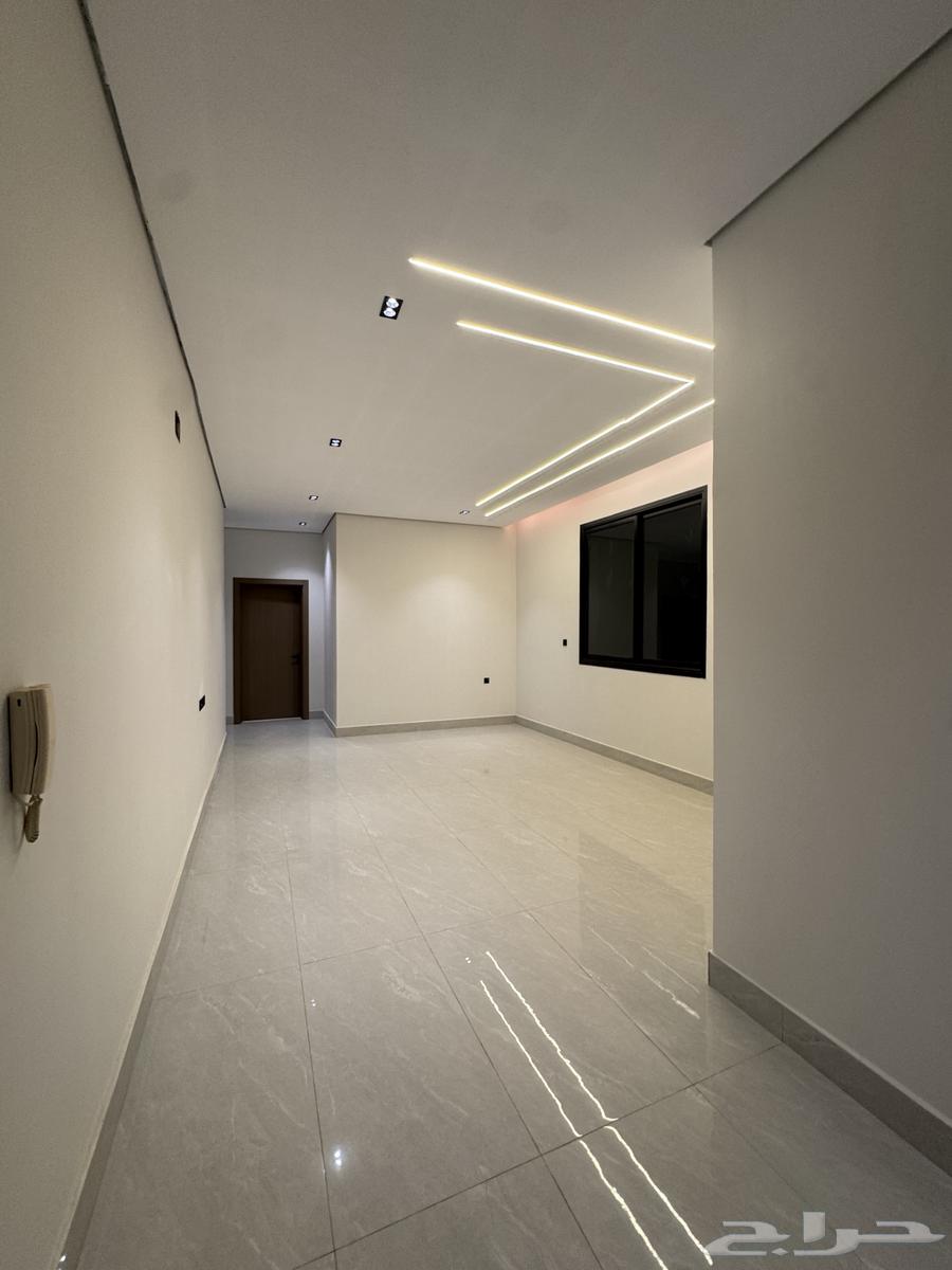 6 bedroom villa in Al Nadwah, Riyadh 3