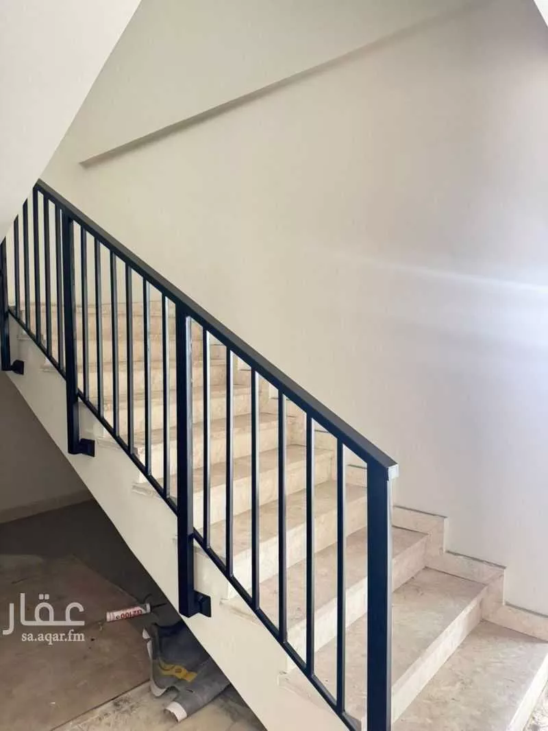 5 bedroom villa in Riyadh 8