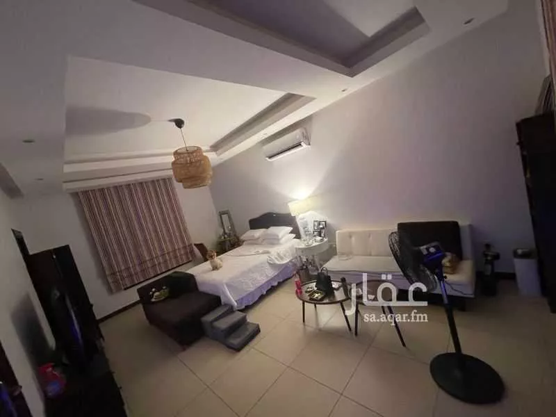 8 bedroom villa in Al Hamra 9