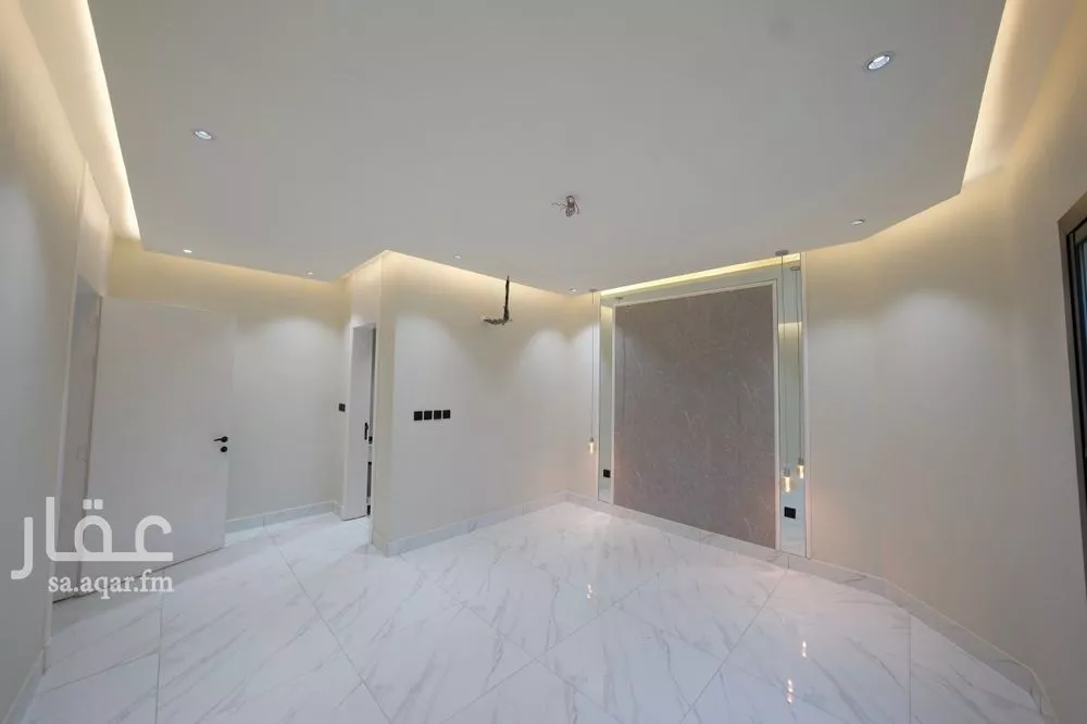 8 bedroom villa in Al Rahmaniyyah 6