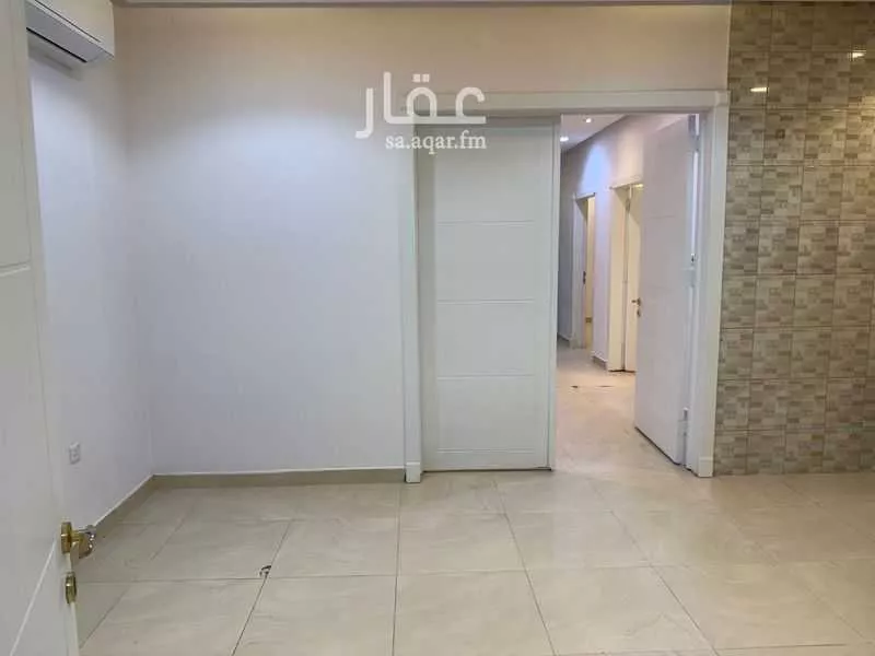 دور 5 غرف في عرقة 7
