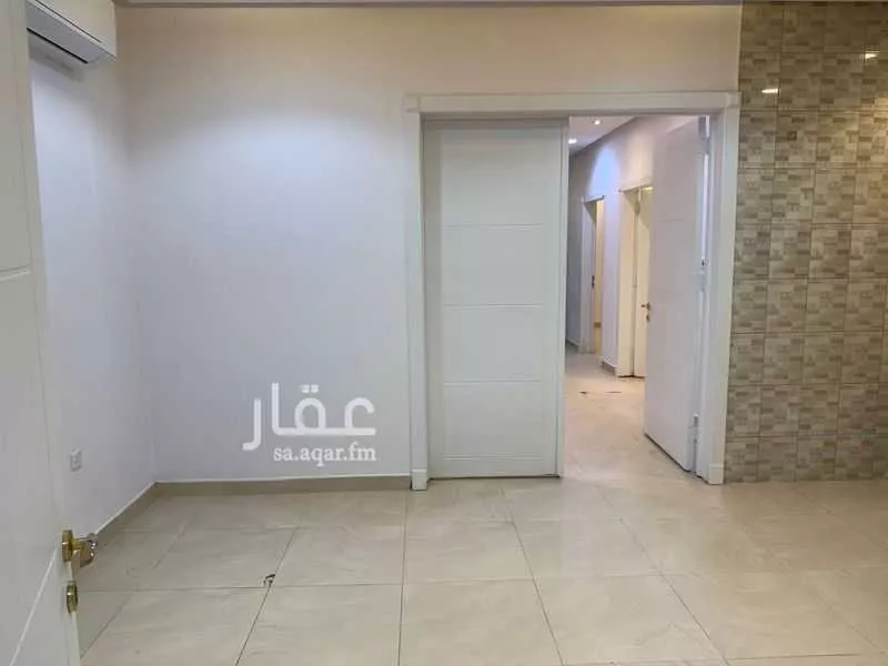 دور 5 غرف في عرقة 14