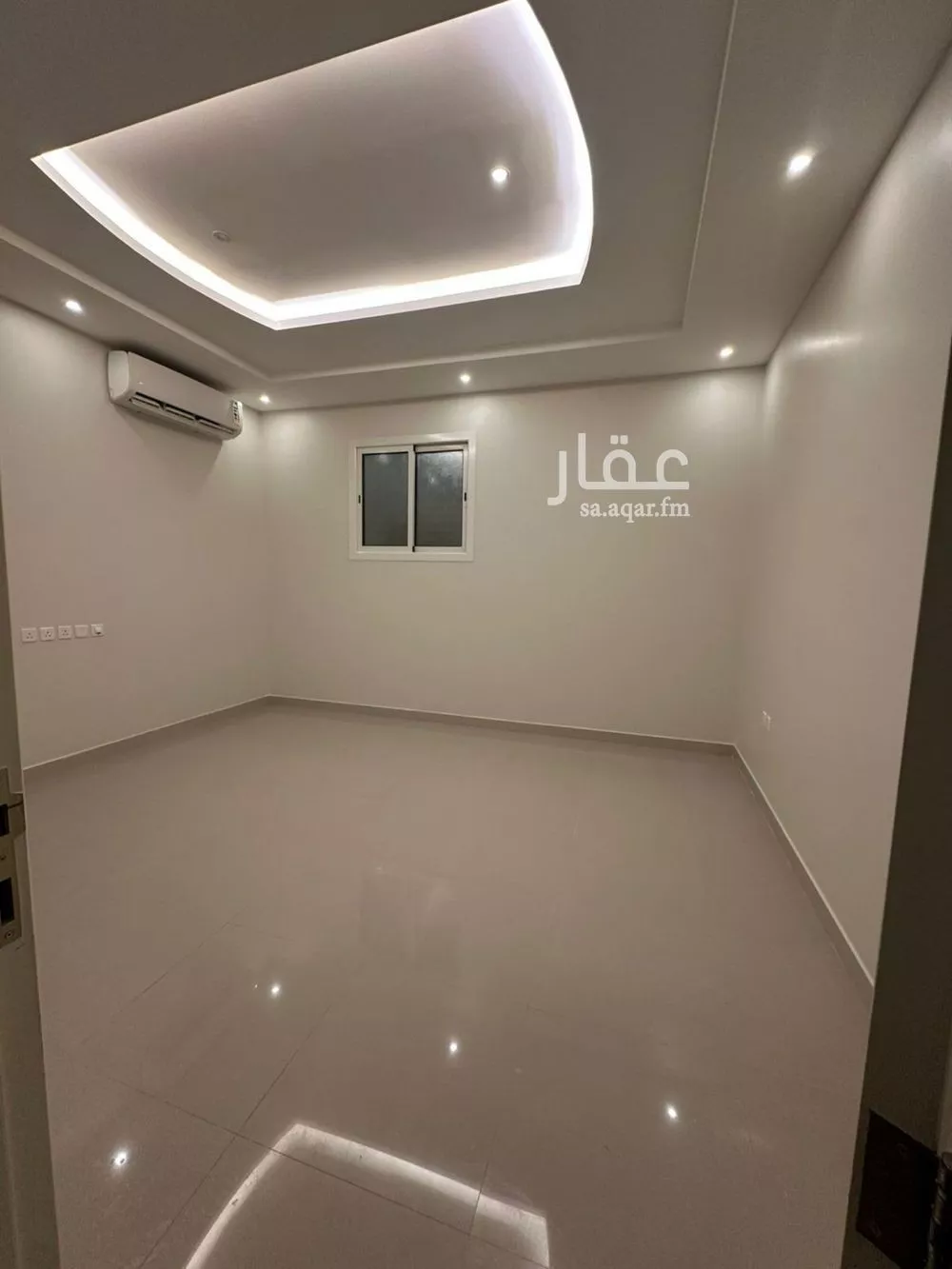 4 bedroom floor in Al Aridh 2