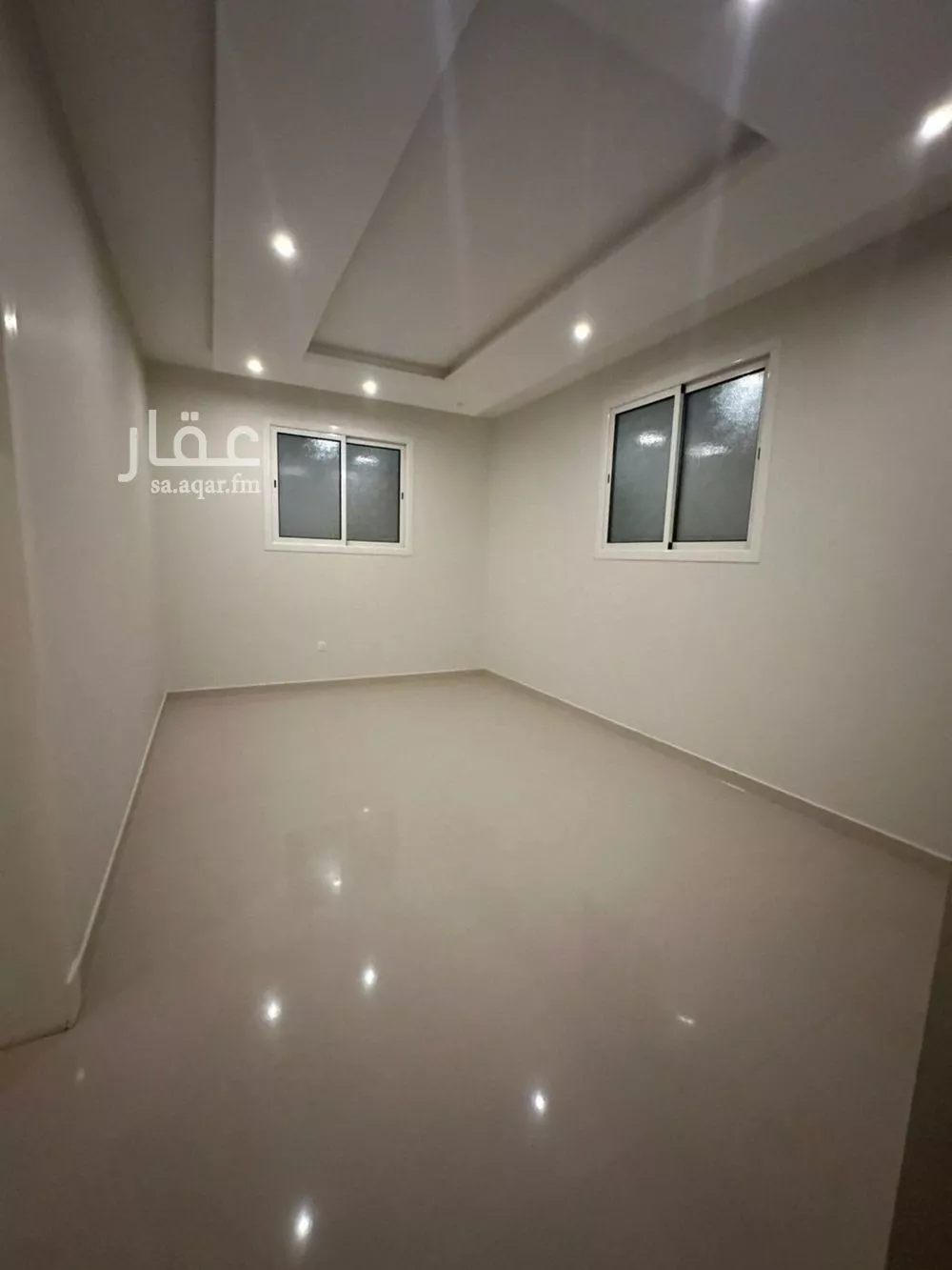4 bedroom floor in Al Aridh 5