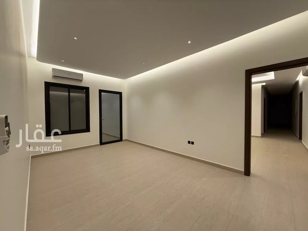 4 bedroom floor in Al Narjis 13