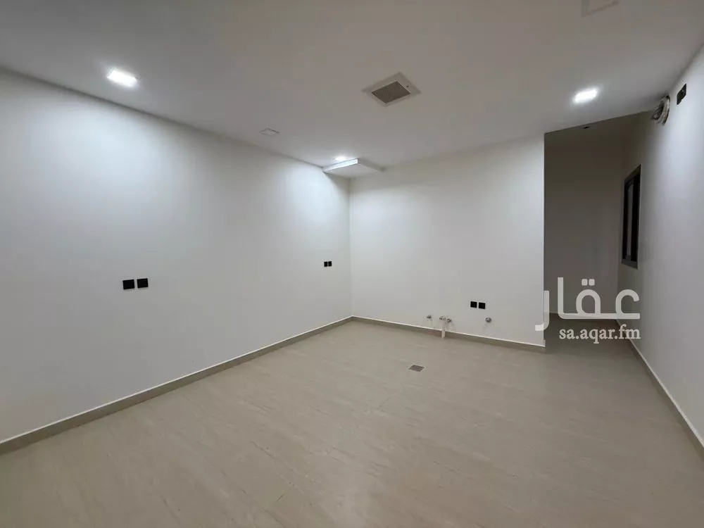 4 bedroom floor in Al Narjis 10