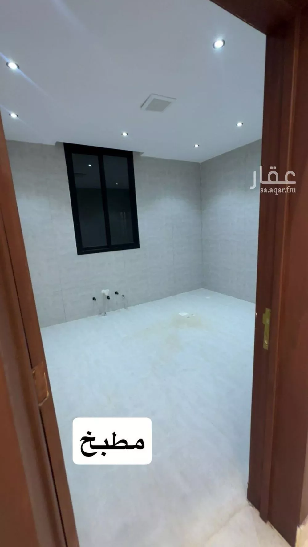 4 bedroom floor in Badr 2