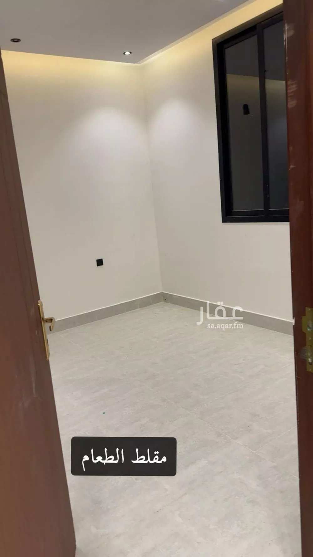 4 bedroom floor in Badr 5