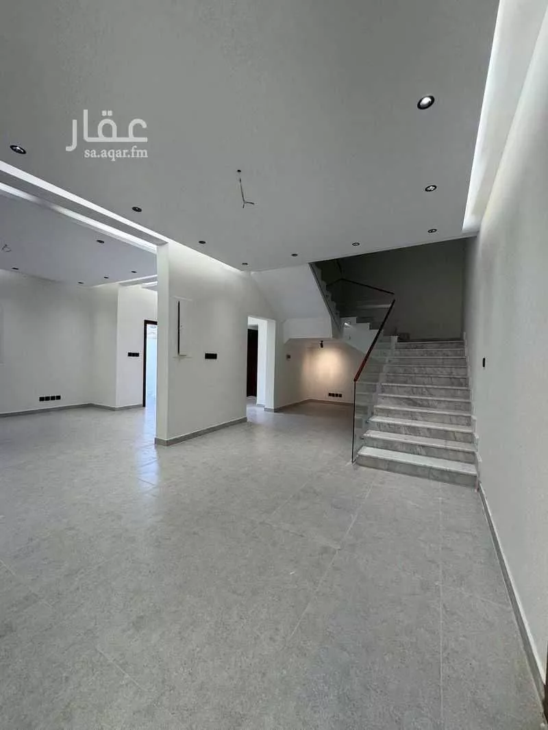 4 bedroom villa in Al Murjan 5