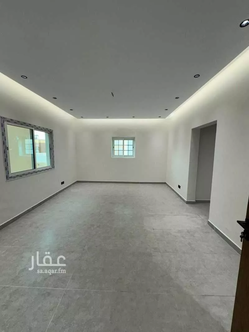 4 bedroom villa in Al Murjan 8