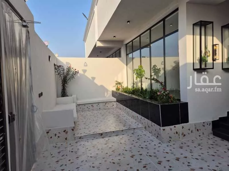 5 bedroom villa in Jeddah 7