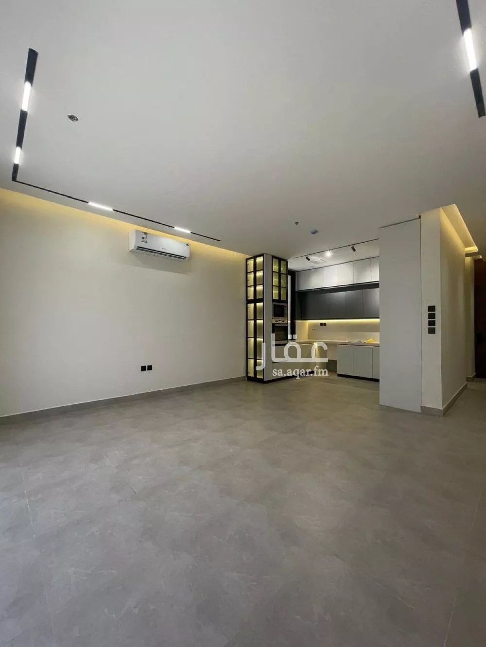 4 bedroom floor in Al Rimal 4