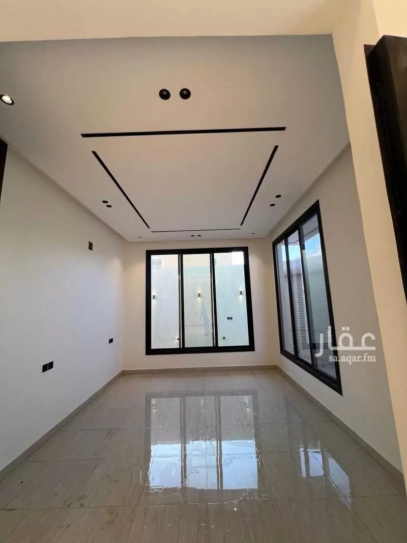 5 bedroom floor in Al Maizilah 2