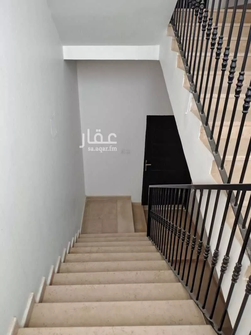 دور 5 غرف في الربوة 7