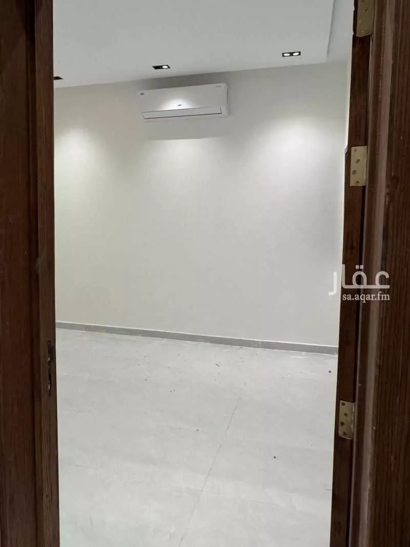 5 bedroom floor in Al Rimal 2