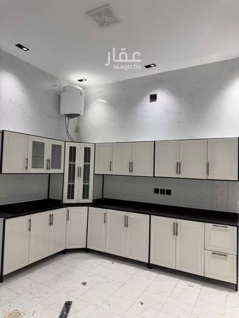 5 bedroom floor in Al Rimal 5